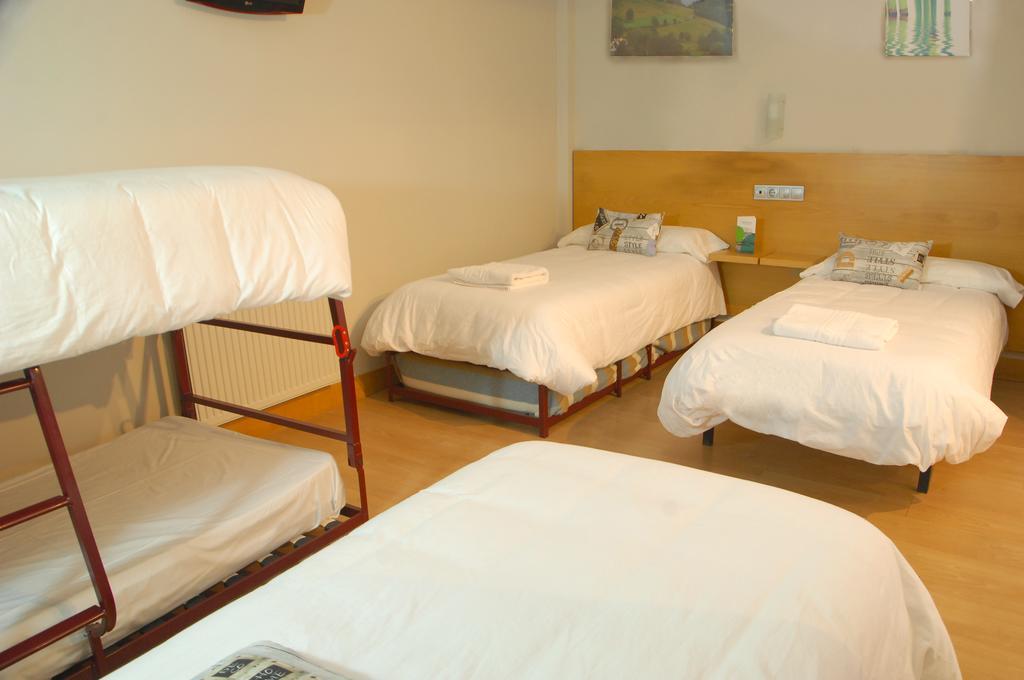 Hotel Txintxua エルナニ 部屋 写真